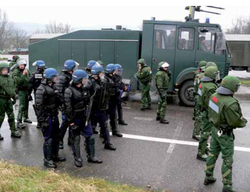 Pic: Gendarmerie + BPOL